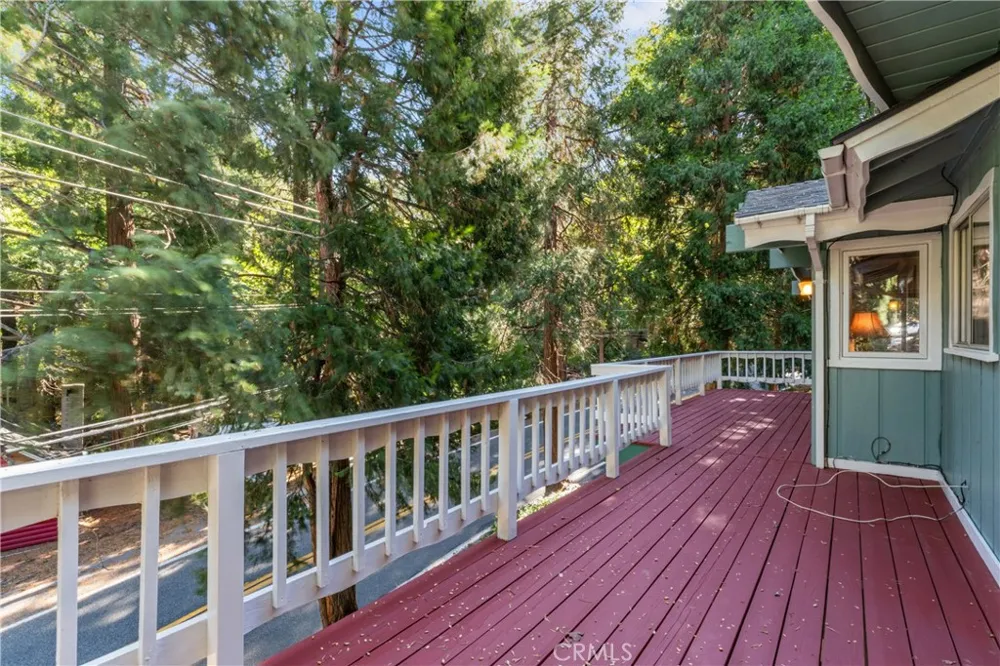 380 S Dart Canyon Crestline, CA 92325