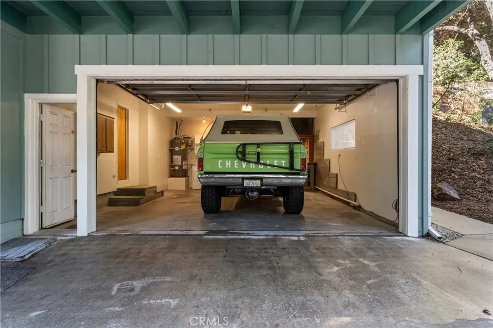 380 S Dart Canyon Crestline, CA 92325