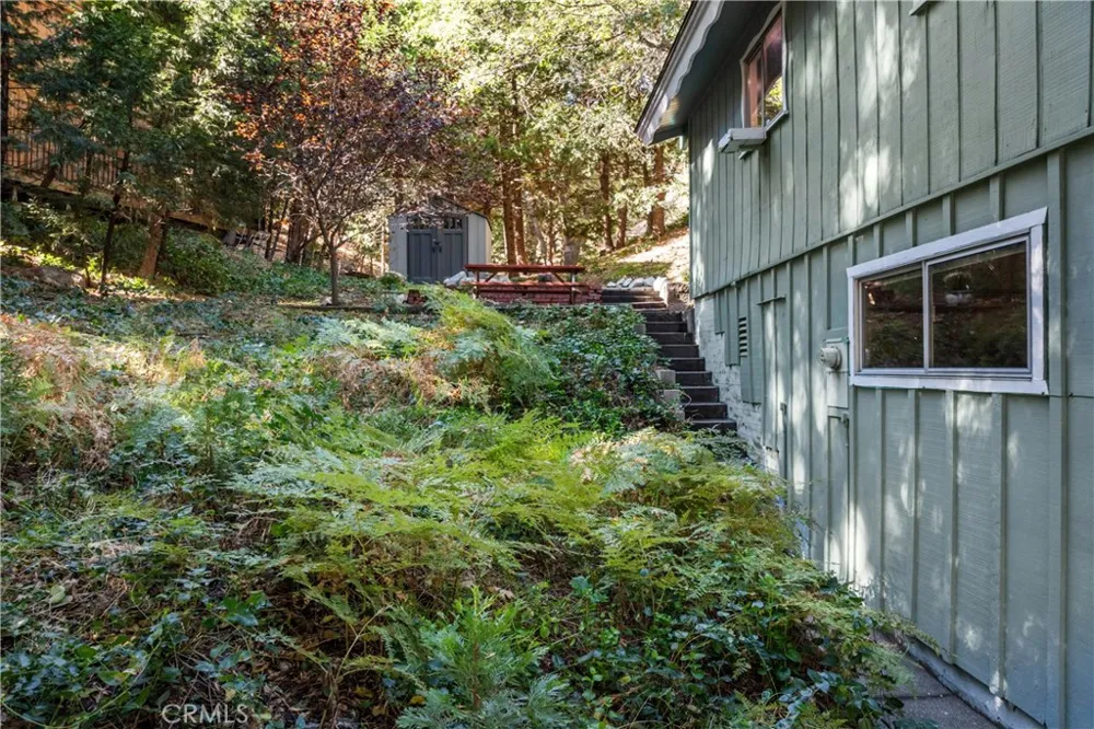 380 S Dart Canyon Crestline, CA 92325