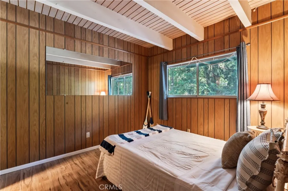 380 S Dart Canyon Crestline, CA 92325