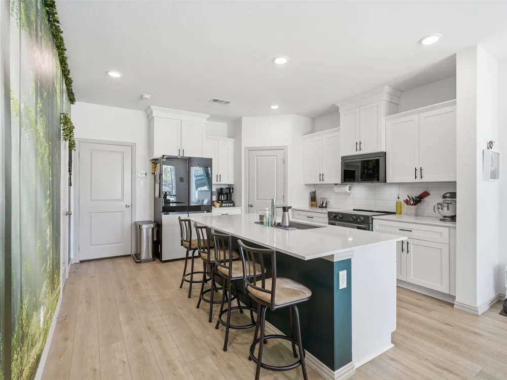 5368 Cornerstone Street Haltom City, TX 76117