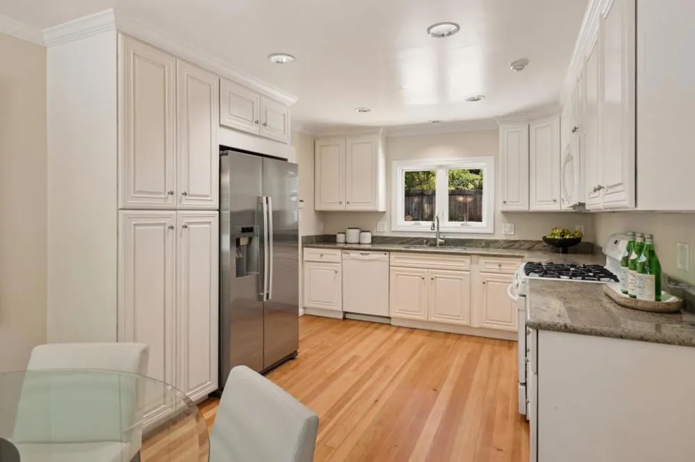 3270 Woodside Road Woodside, CA 94062