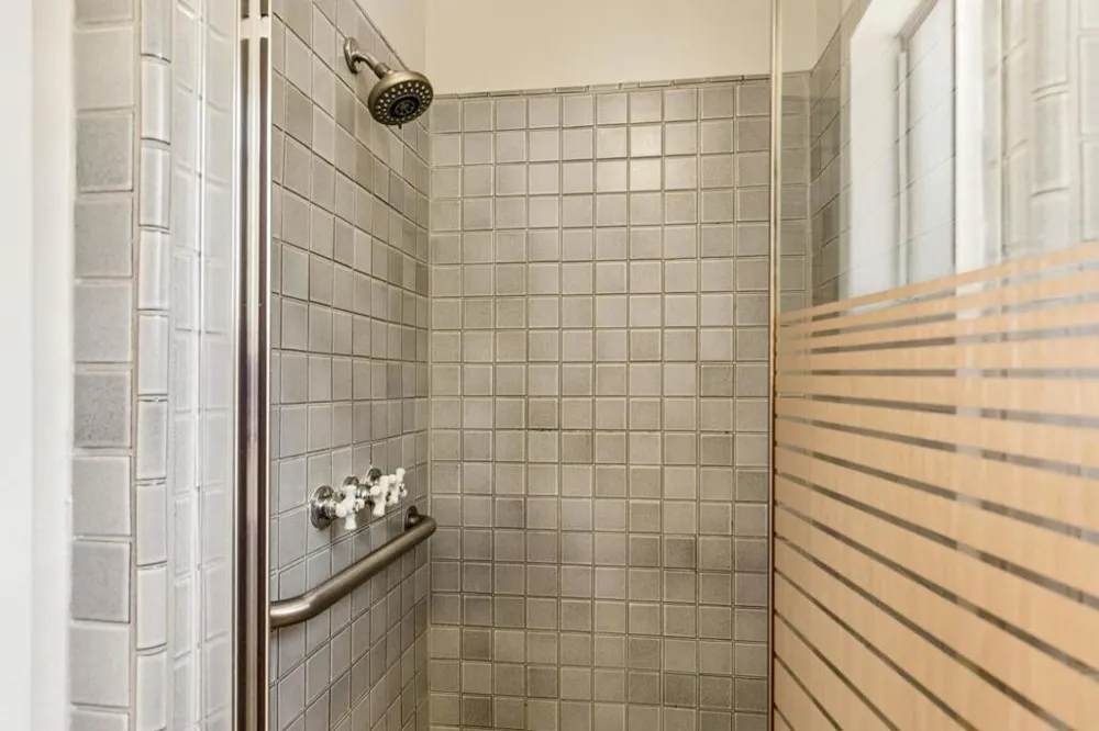 3270 Woodside Road Woodside, CA 94062
