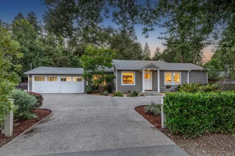 3270 Woodside Road