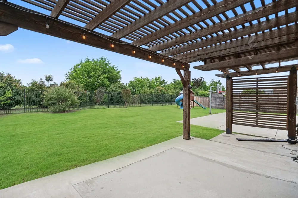 273 Shallow Brook Drive Sunnyvale, TX 75182