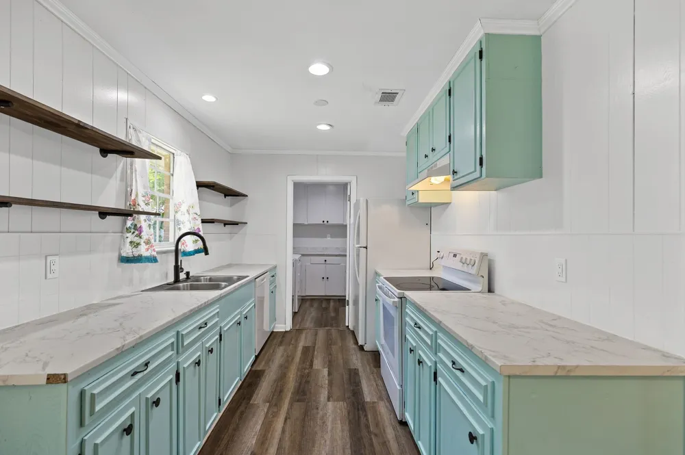 148 Royal Lane Commerce, TX 75428