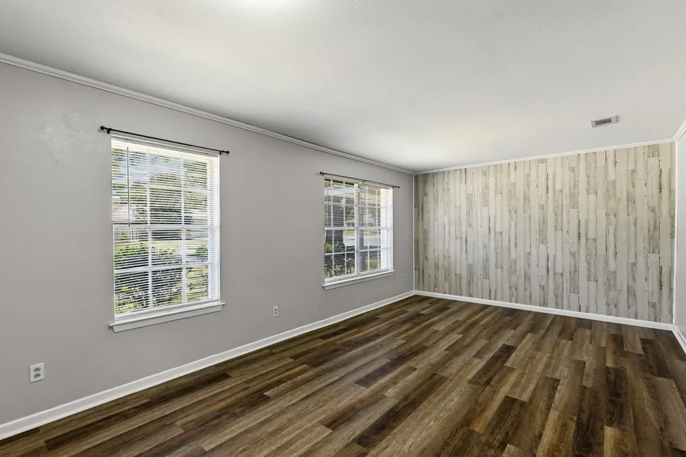 148 Royal Lane Commerce, TX 75428