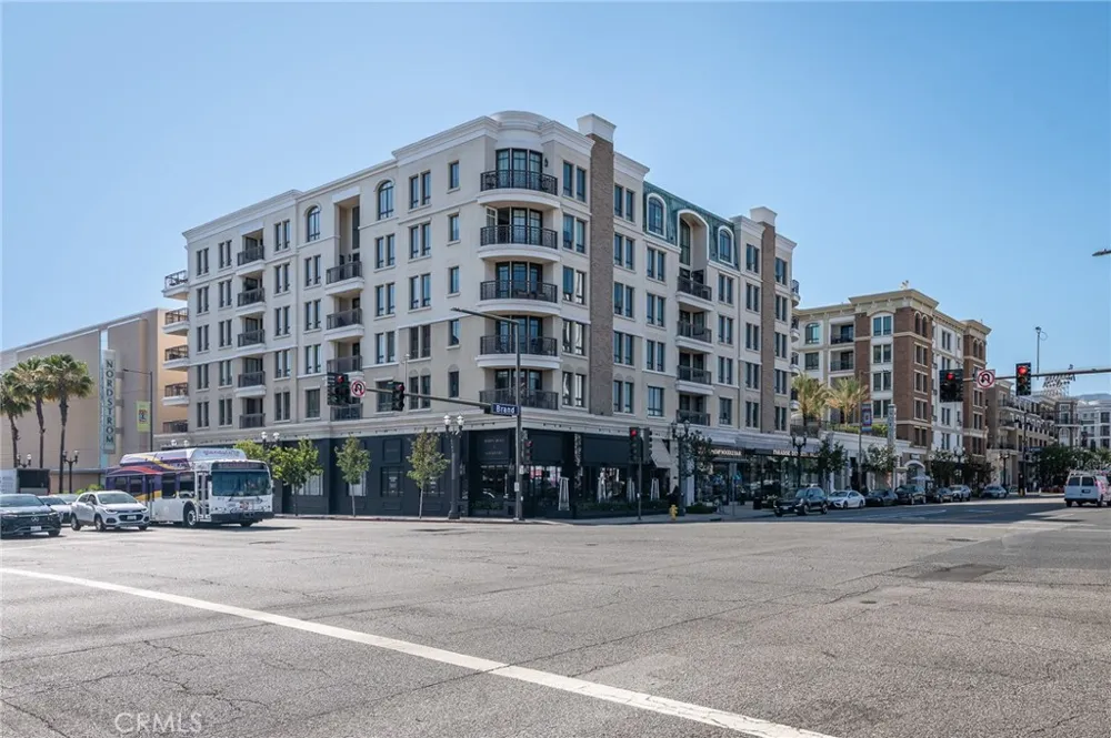 268 Caruso Avenue Glendale, CA 91210