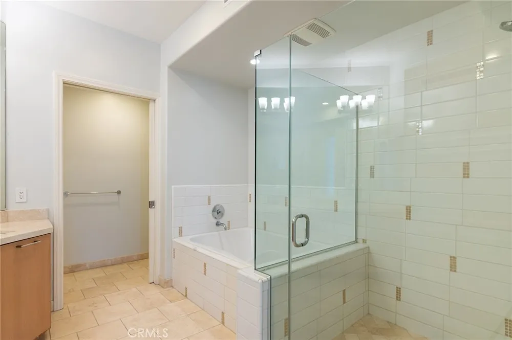 268 Caruso Avenue Glendale, CA 91210