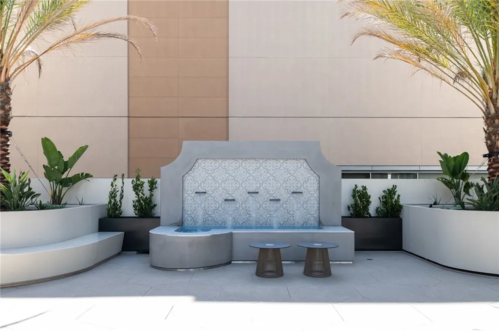 268 Caruso Avenue Glendale, CA 91210