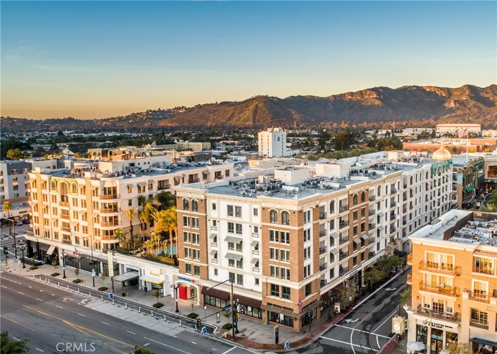 268 Caruso Avenue Glendale, CA 91210