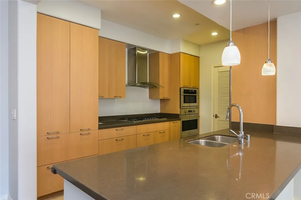 268 Caruso Avenue Glendale, CA 91210