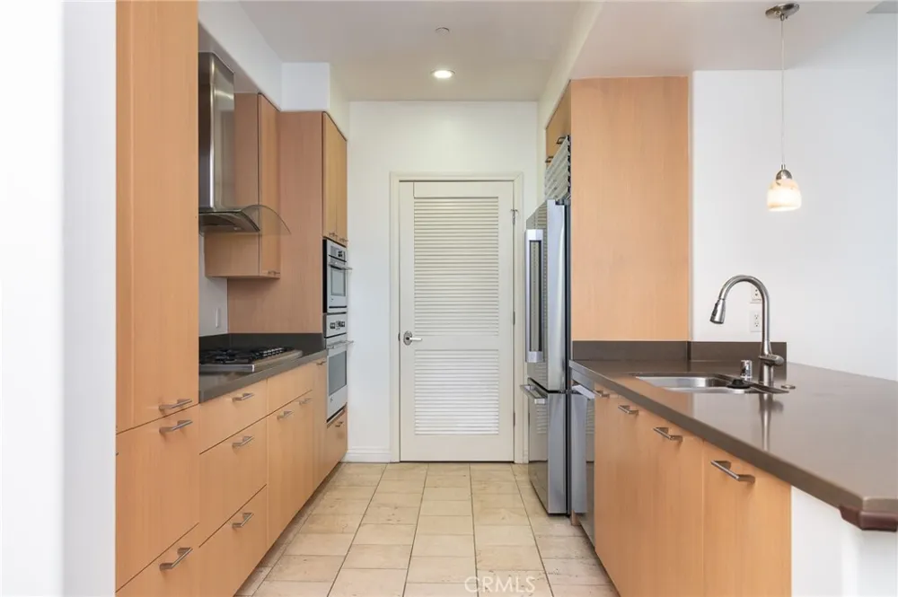 268 Caruso Avenue Glendale, CA 91210