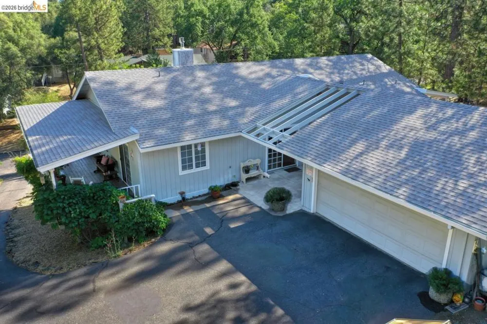 13163 Jackson Mill Dr Groveland, CA 95321