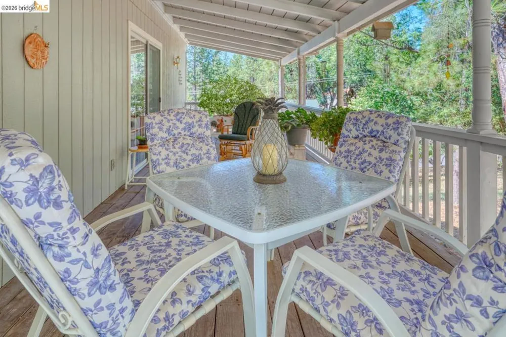 13163 Jackson Mill Dr Groveland, CA 95321