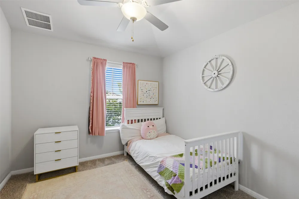 144 El Capitan Loop Dripping Springs, TX 78620