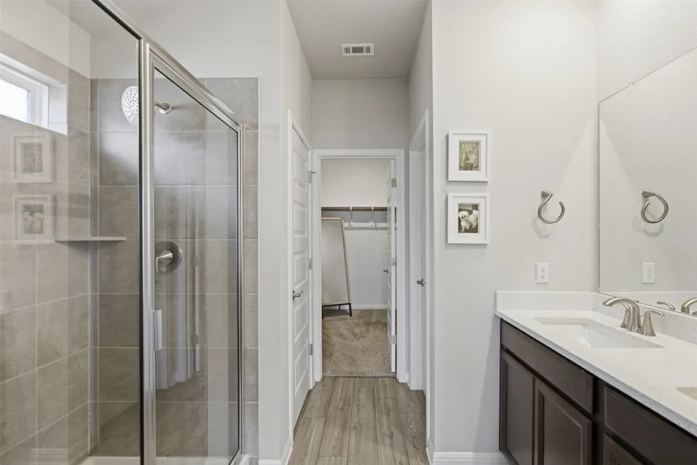 144 El Capitan Loop Dripping Springs, TX 78620