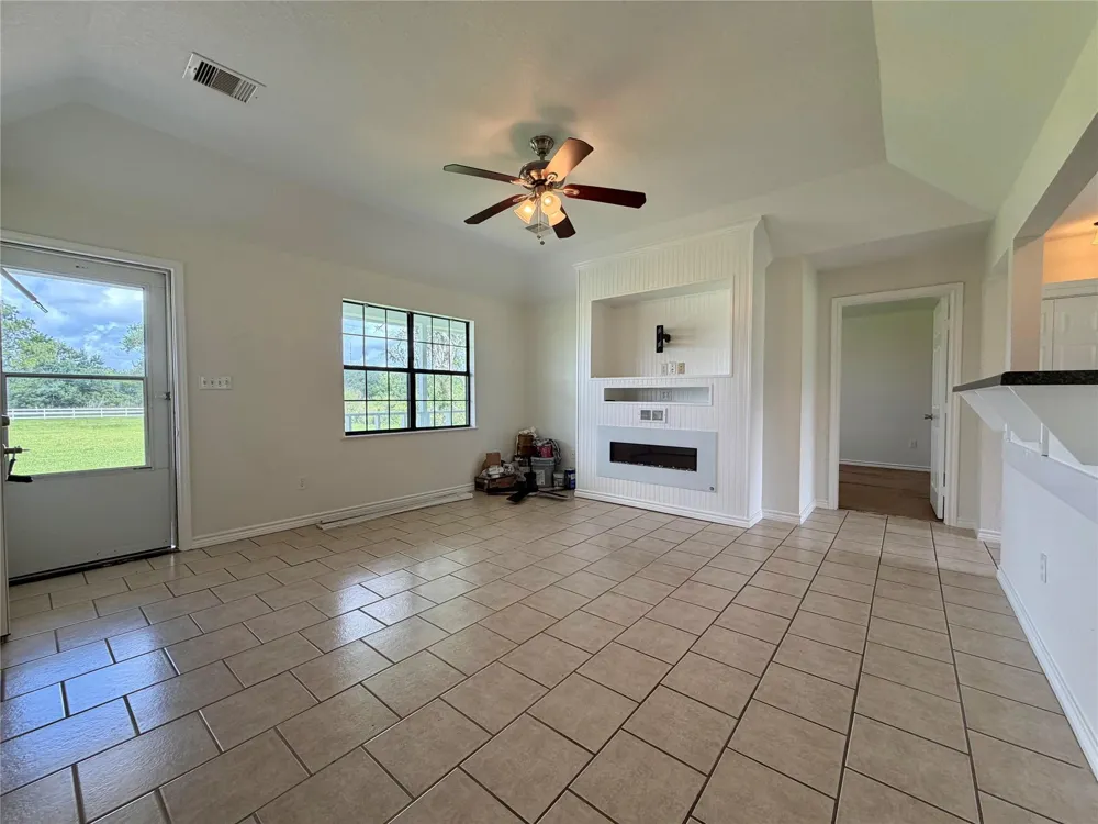 2148 County Road 654 Street Brazoria, TX 77422