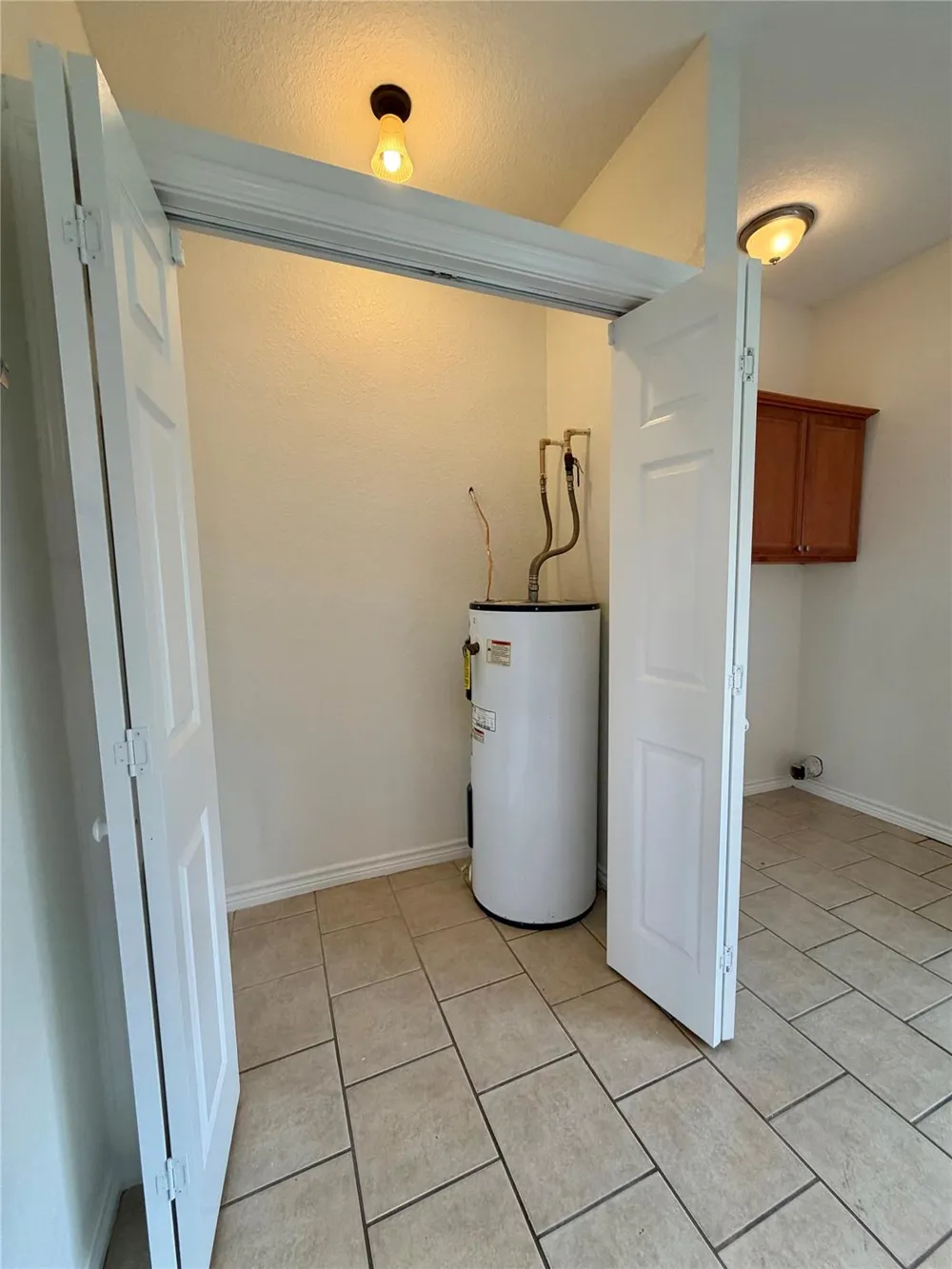 2148 County Road 654 Street Brazoria, TX 77422