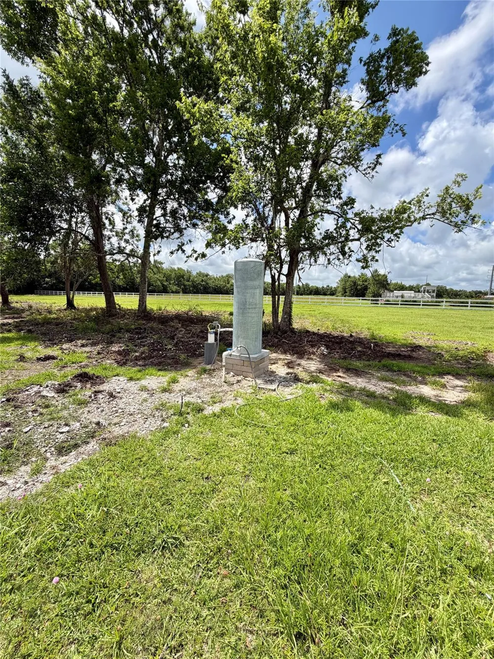 2148 County Road 654 Street Brazoria, TX 77422