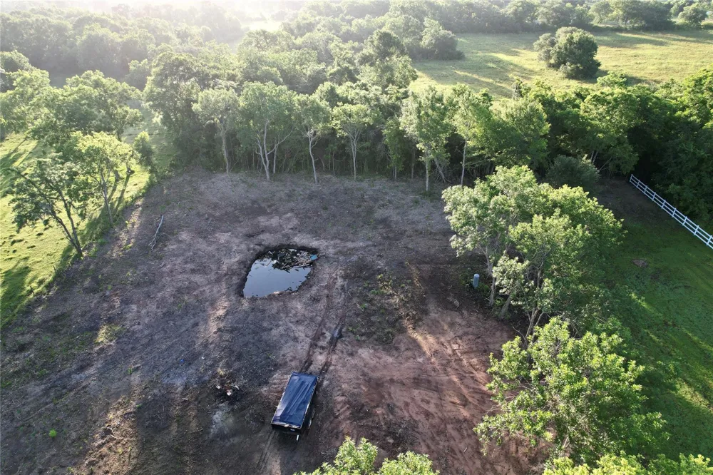 2148 County Road 654 Street Brazoria, TX 77422