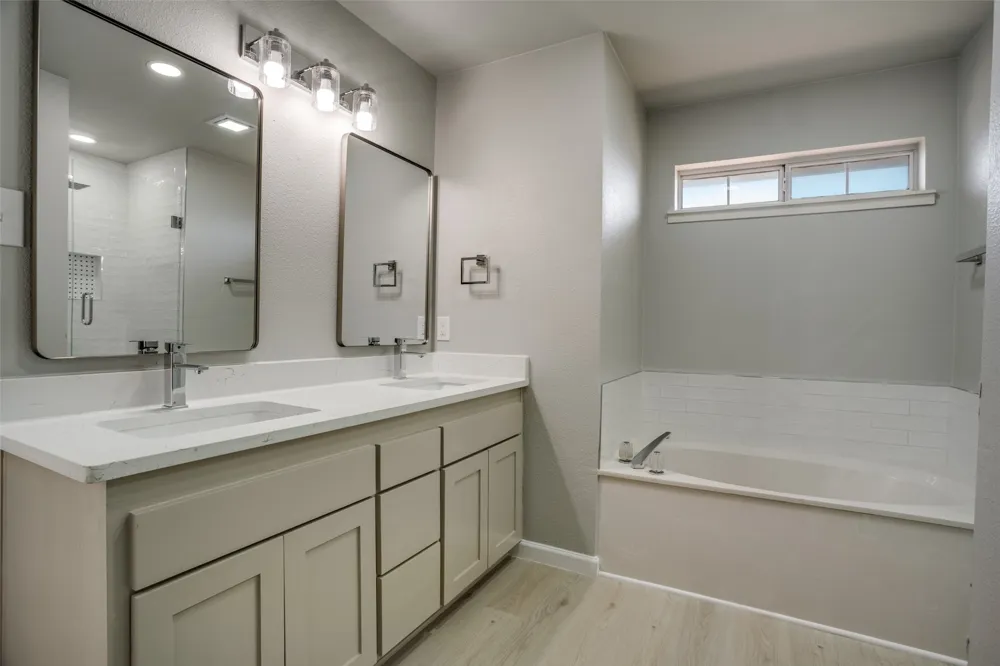 3722 Carrie Lane St Paul, TX 75098