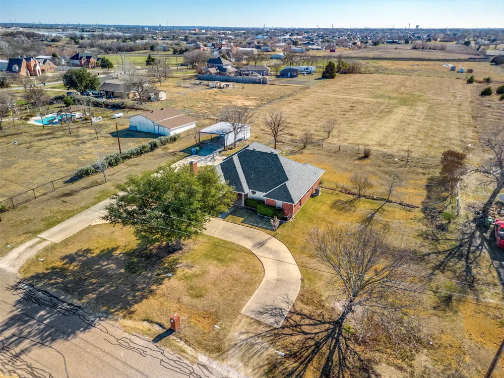 3722 Carrie Lane St Paul, TX 75098