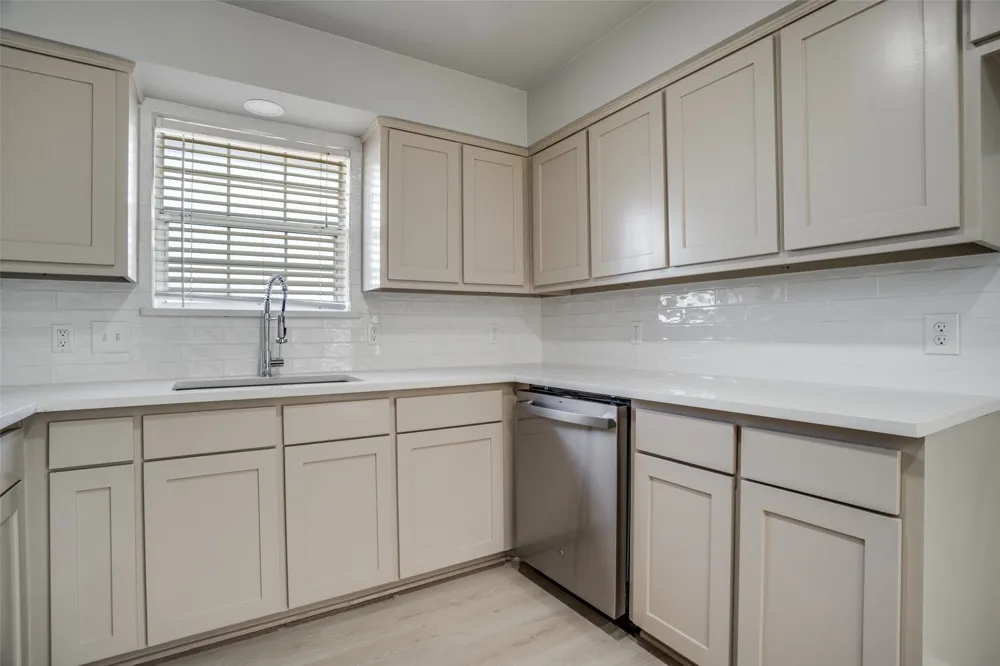 3722 Carrie Lane St Paul, TX 75098