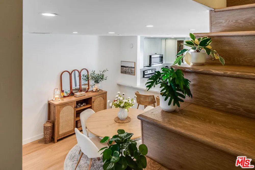 4558 Willis Avenue #121 Sherman Oaks, CA 91403