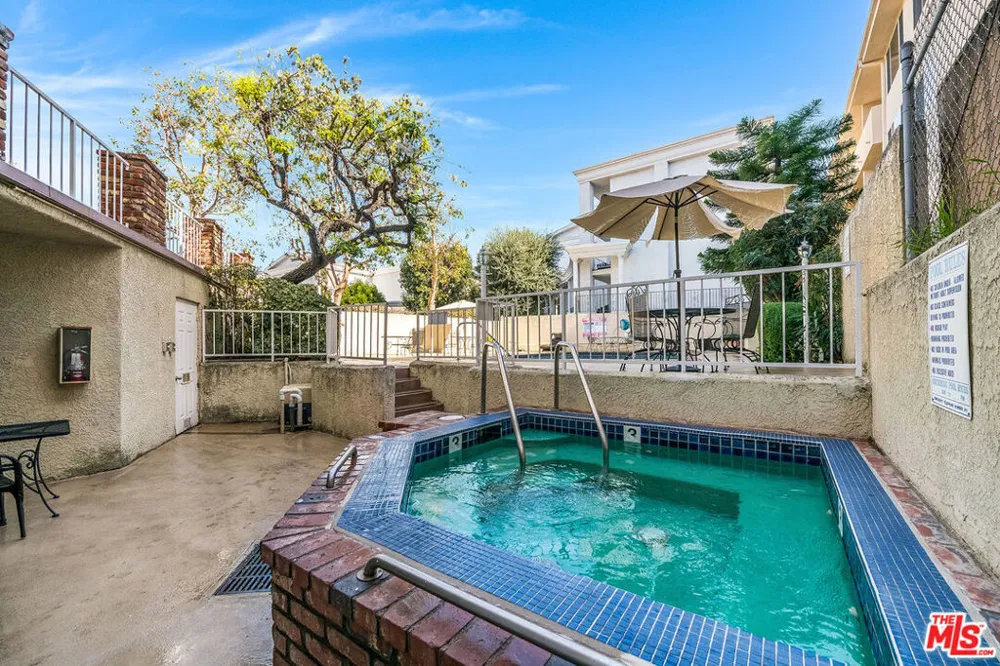4558 Willis Avenue #121 Sherman Oaks, CA 91403