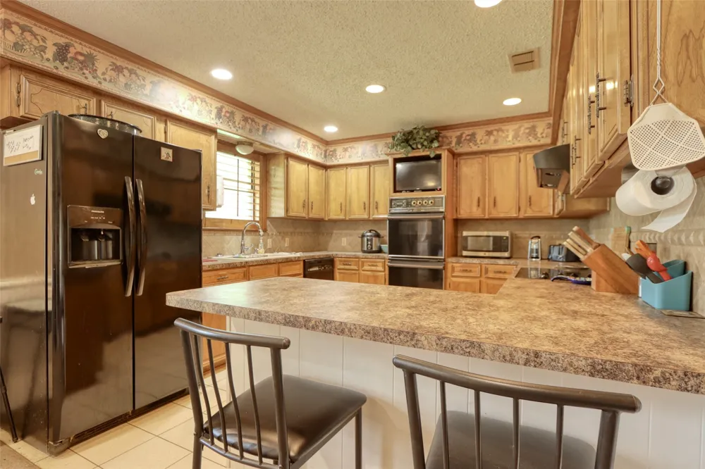 710 S Main Street Tehuacana, TX 76686