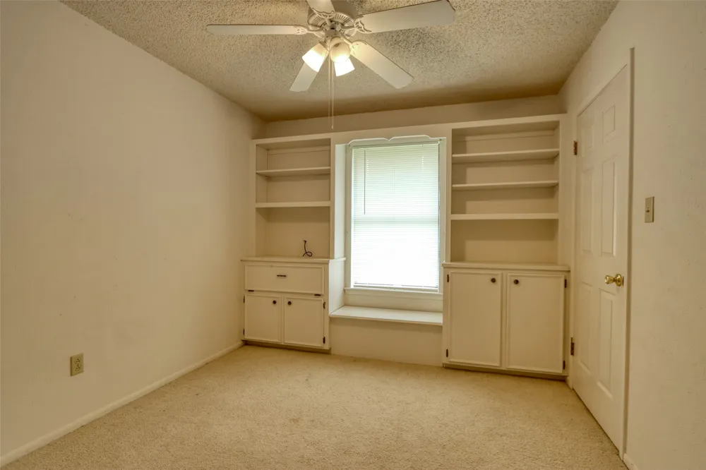 710 S Main Street Tehuacana, TX 76686