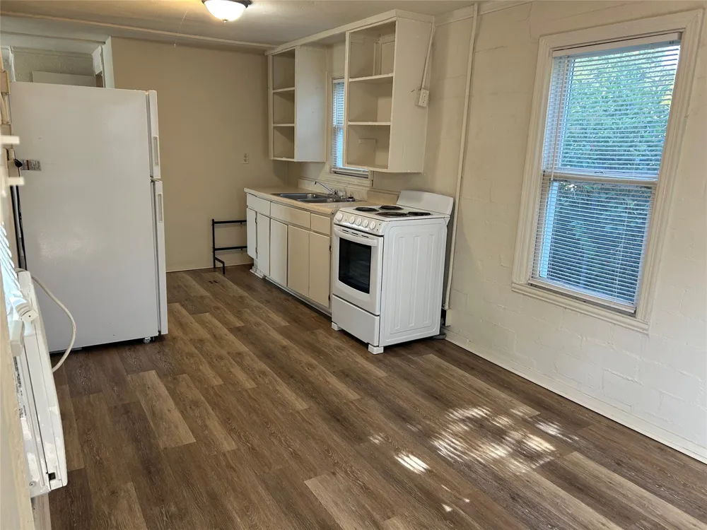 347 Cherry Lane #347B White Settlement, TX 76108