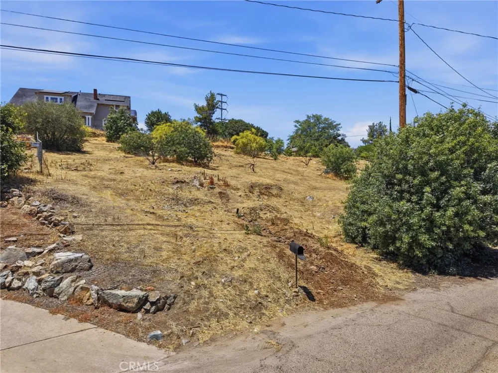 Scenic Drive Porterville, CA 93257