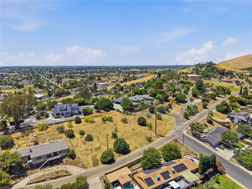 Scenic Drive Porterville, CA 93257