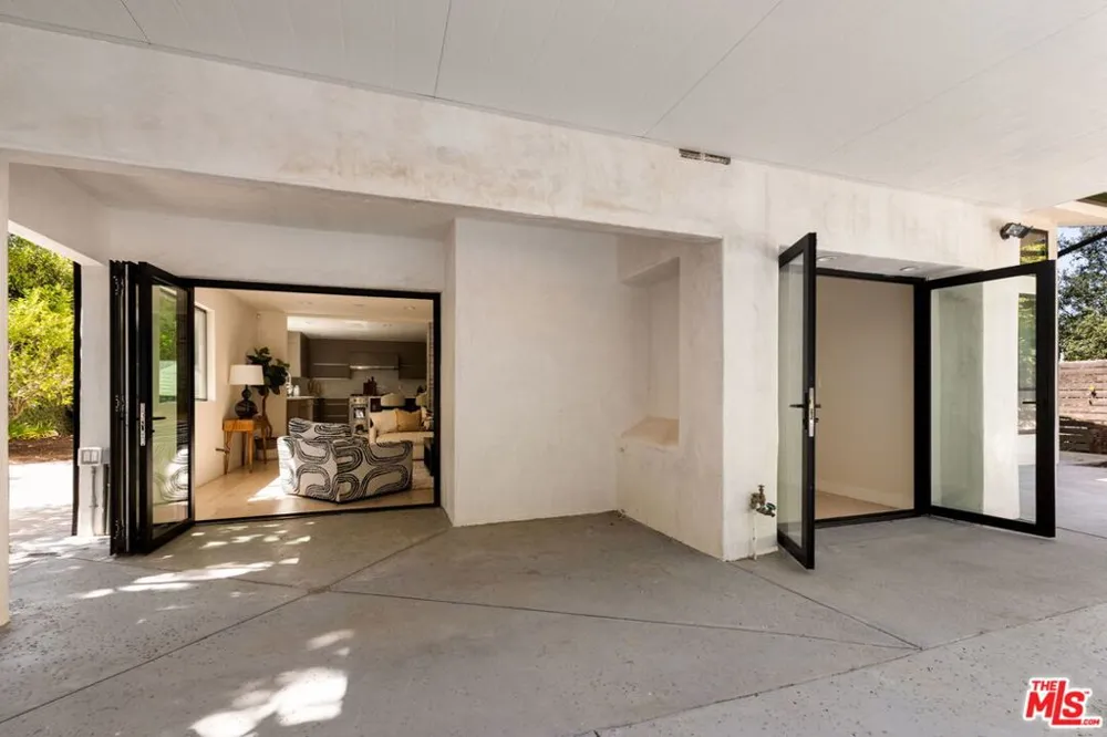 4020 Park Melinda Calabasas, CA 91302
