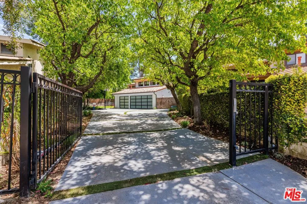 4020 Park Melinda Calabasas, CA 91302