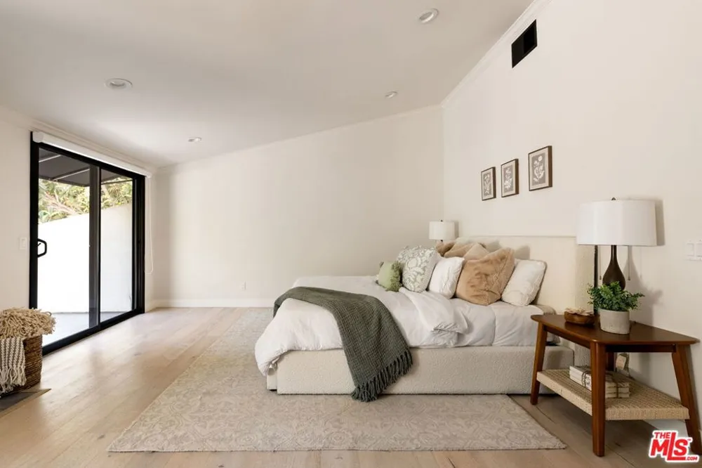 4020 Park Melinda Calabasas, CA 91302