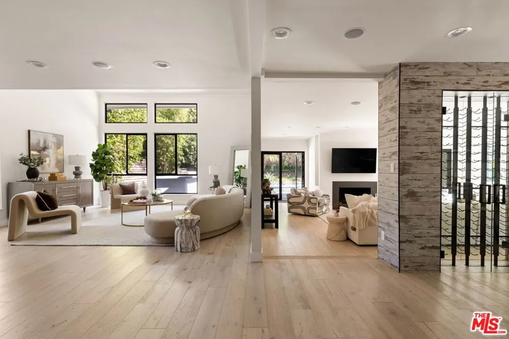 4020 Park Melinda Calabasas, CA 91302