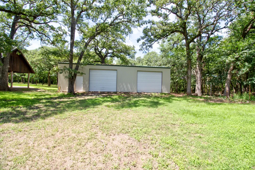 1466 Pearce Street Collinsville, TX 76233