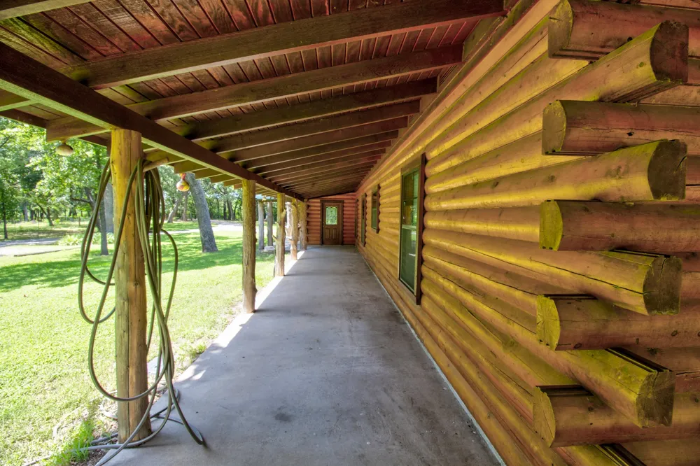 1466 Pearce Street Collinsville, TX 76233