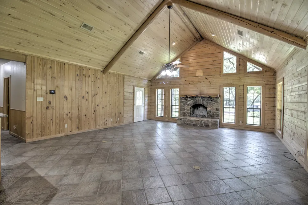 1466 Pearce Street Collinsville, TX 76233