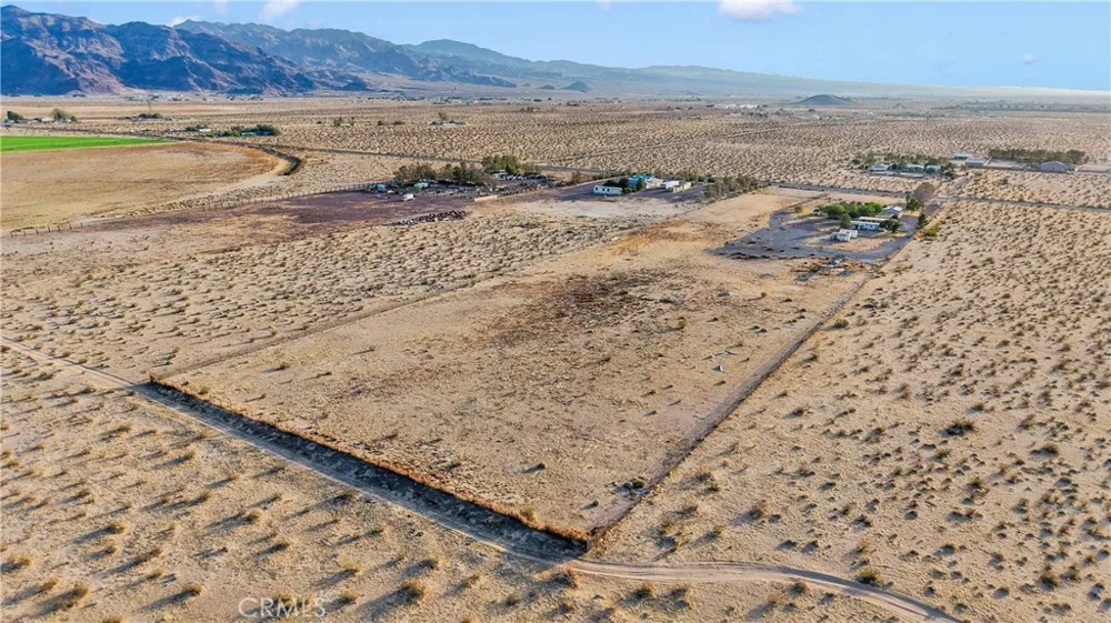 33445 Newberry Newberry Springs, CA 92365