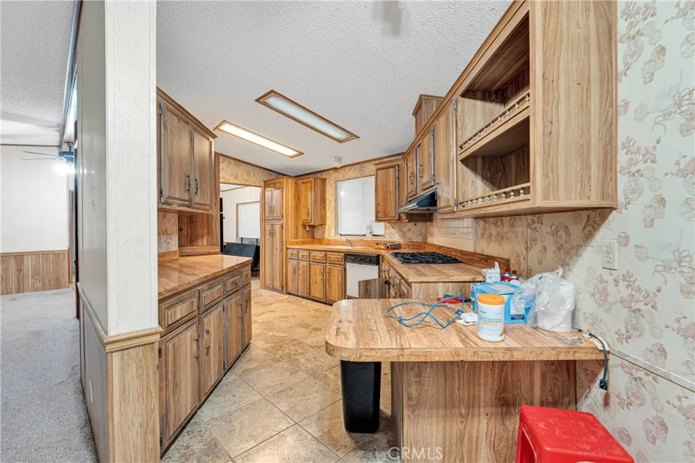 33445 Newberry Newberry Springs, CA 92365