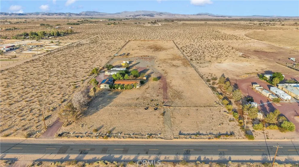 33445 Newberry Newberry Springs, CA 92365