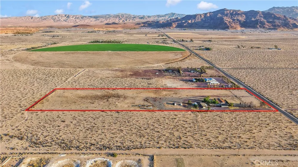 33445 Newberry Newberry Springs, CA 92365