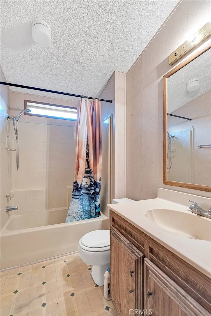 33445 Newberry Newberry Springs, CA 92365