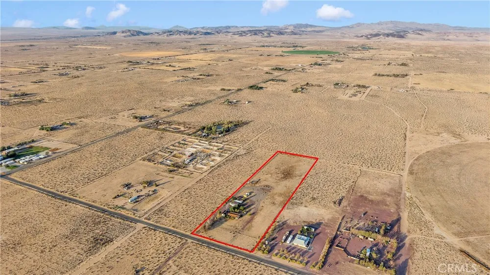 33445 Newberry Newberry Springs, CA 92365