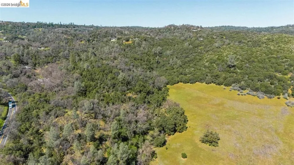 18701 Rawhide Rd Jamestown, CA 95327