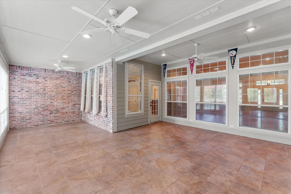 11240 Marsh Wren Circle Flint, TX 75762